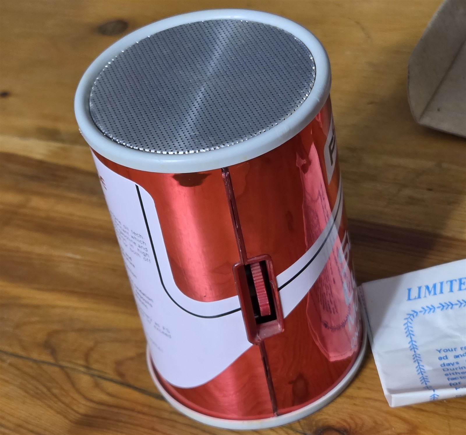 VINTAGE FS NIB SUPER LUBE MOTOR OIL CAN TRANSISTER RADIO TESTED WORKING 5&Prime; TALL