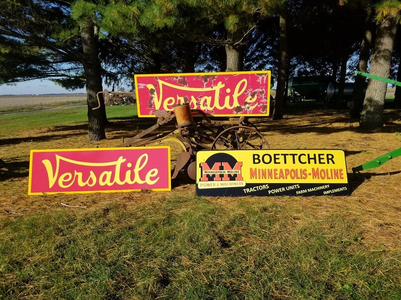 MINNEAPOLIS-MOLINE, VERSATILE, farm tractor advertising sign
