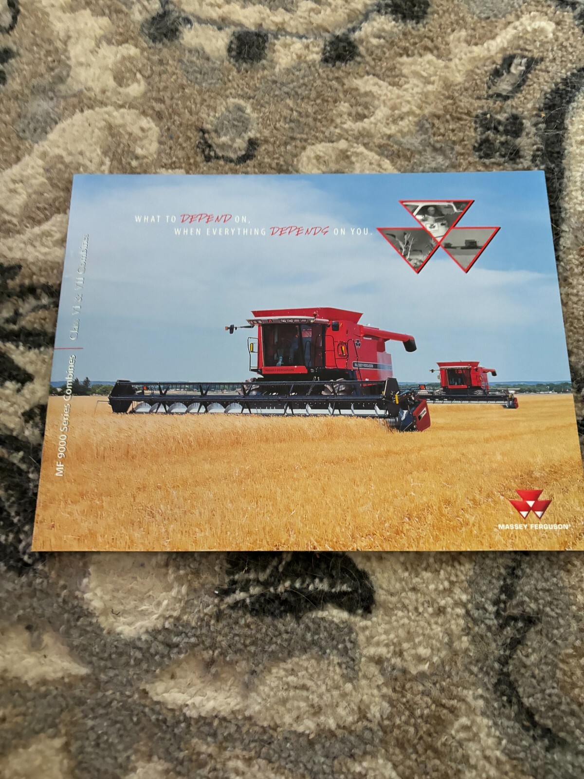 Massey Ferguson 9000 Series Combines Brochure FCCA24
