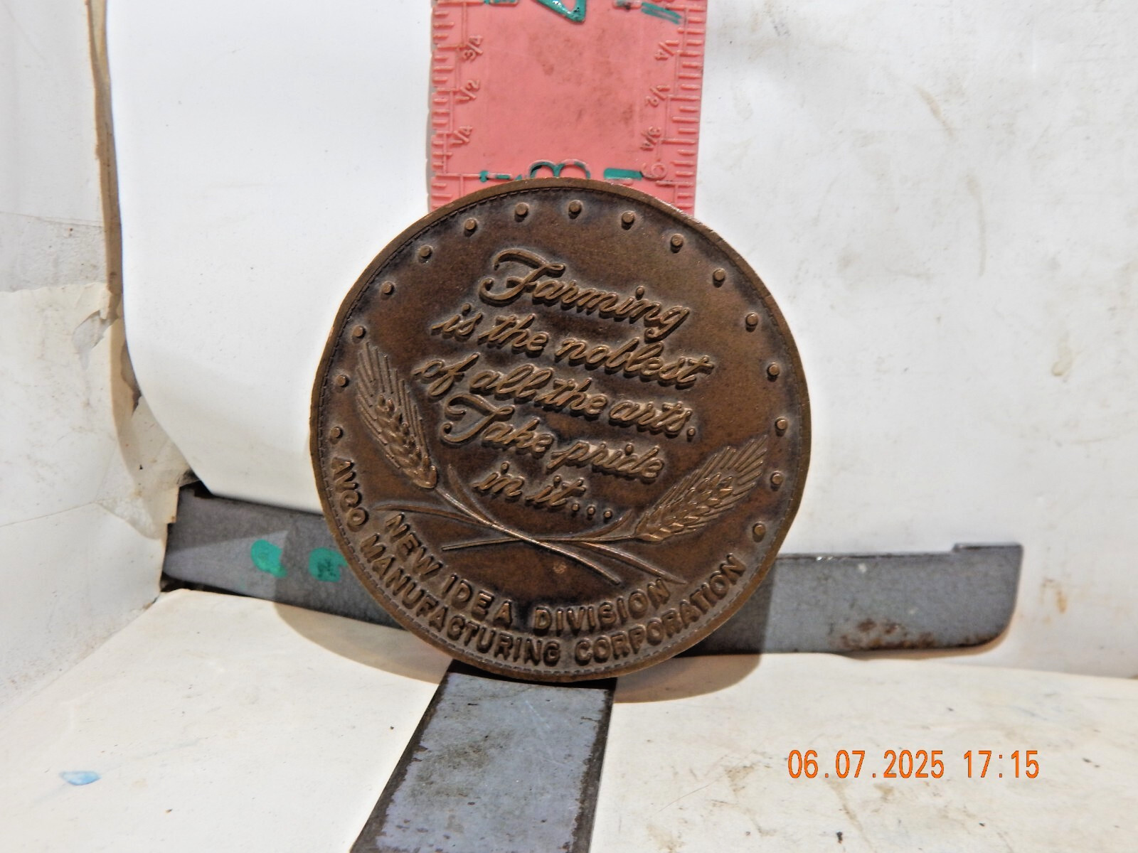 Vtg 1949 New Idea Farm Equipment 50 Year Anniversary Medal Coin Tractor Farming