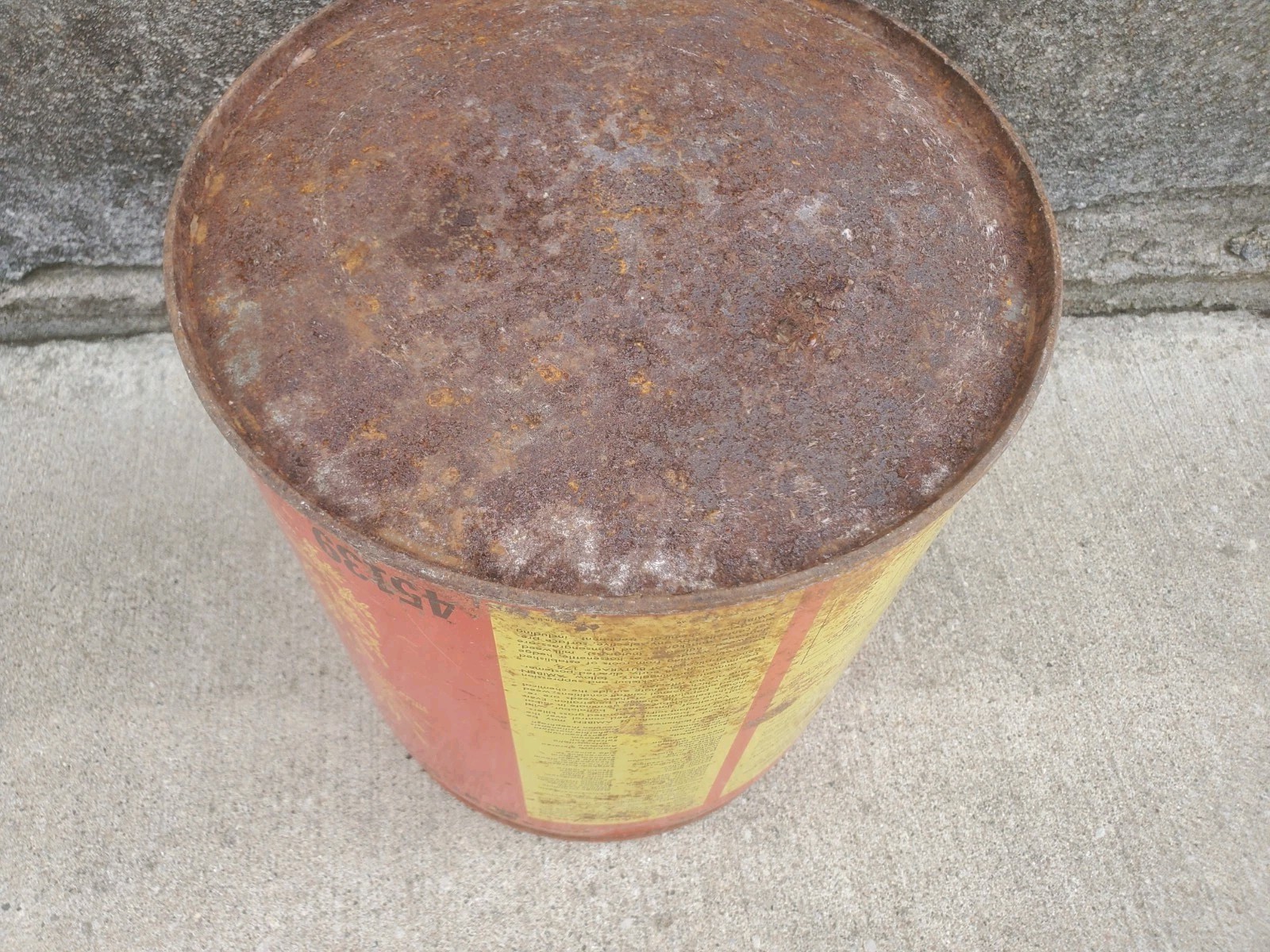 5 Gallon Metal Can Amiben Herbicide No Lid Soybean Weed Control Farm Decor #2