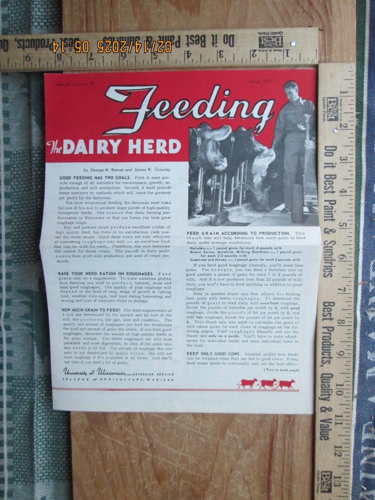 feeding the dairy herd special circular 39 extension Service Mar 1955