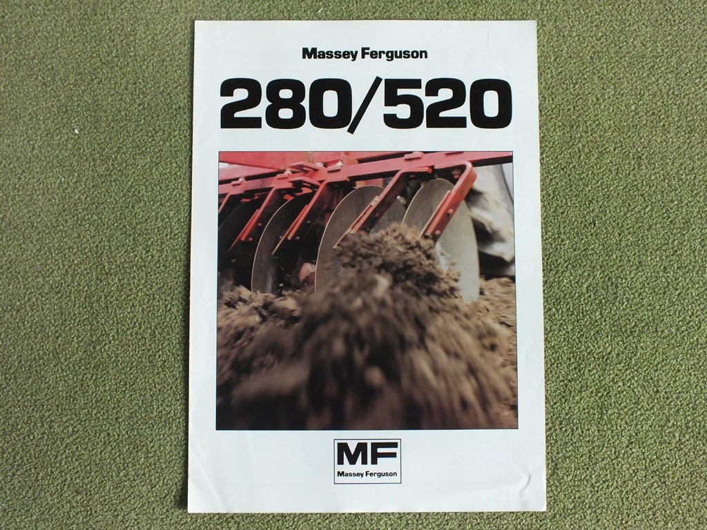 MASSEY FERGUSON 280/520 Discs Harrow Tractor Farm Equipment Brochure 1985