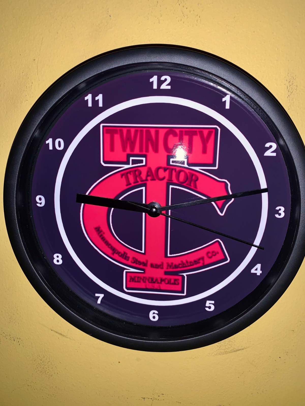 Twin City Tractor Minneapolis Minnesota Farm Barn Garage Man Cave Clock Sign