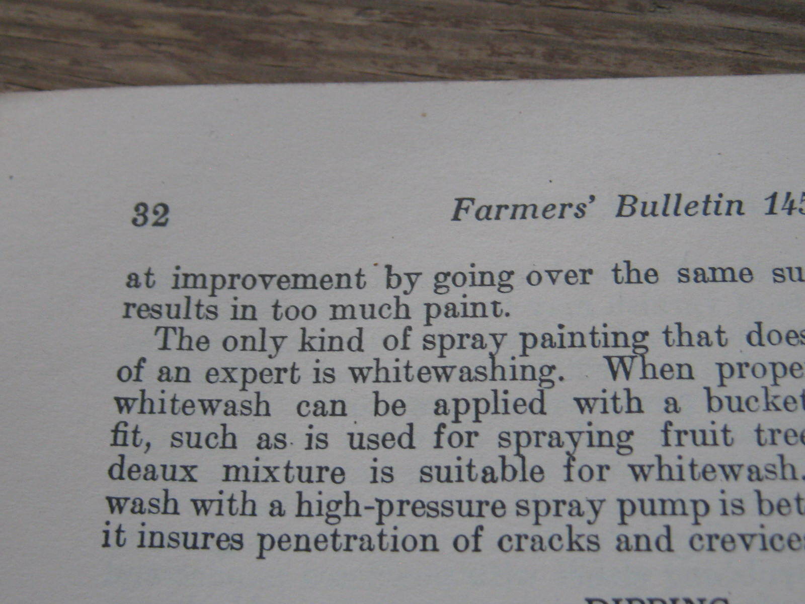1925 US Dep&rsquo;t of Agriculture Farmer&rsquo;s Bulletin No.1452 Painting On The Farm