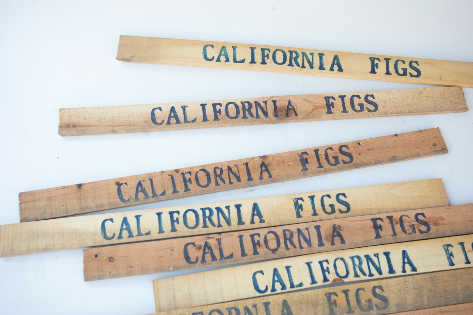 California Figs Wooden Slats (C1L) Fruit Boxes 17.5&Prime; Lot of 4 Advertising