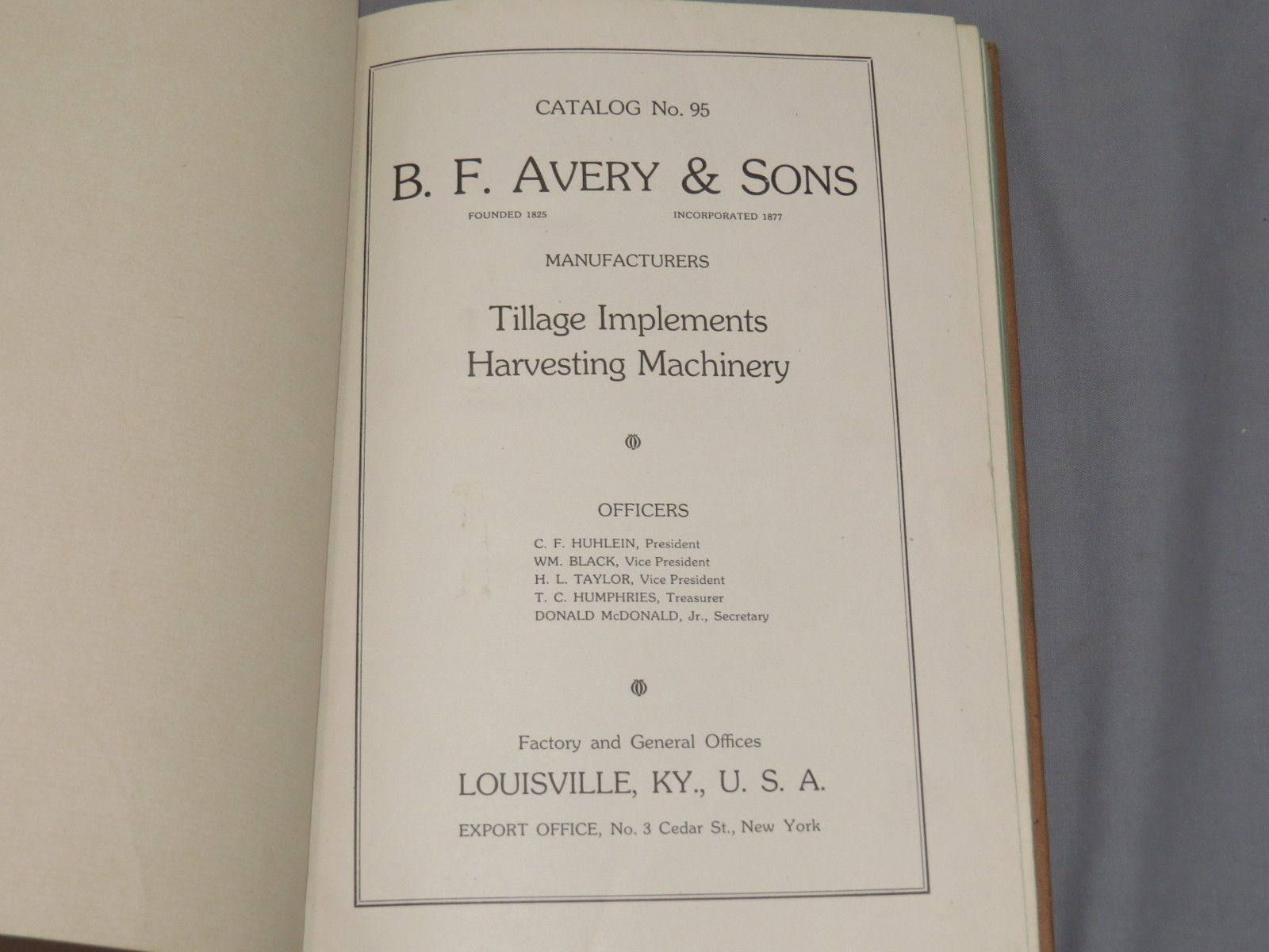 Vintage 1920 BF Avery Plows Implements GENERAL Catalog Color Plates 174pg Hardbo