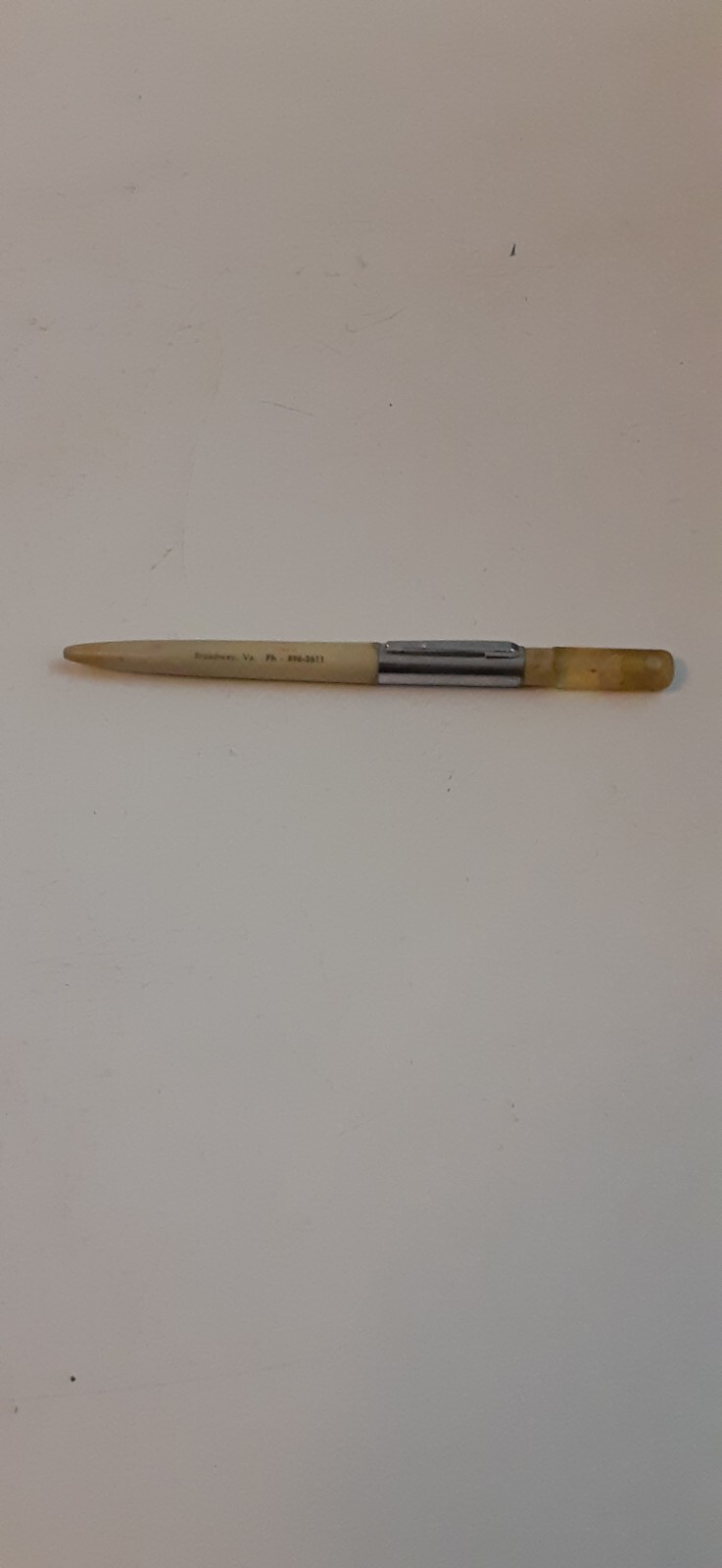 Vintage Riverdale hatchery w/ chick & egg floating advertising pen AG Virginia