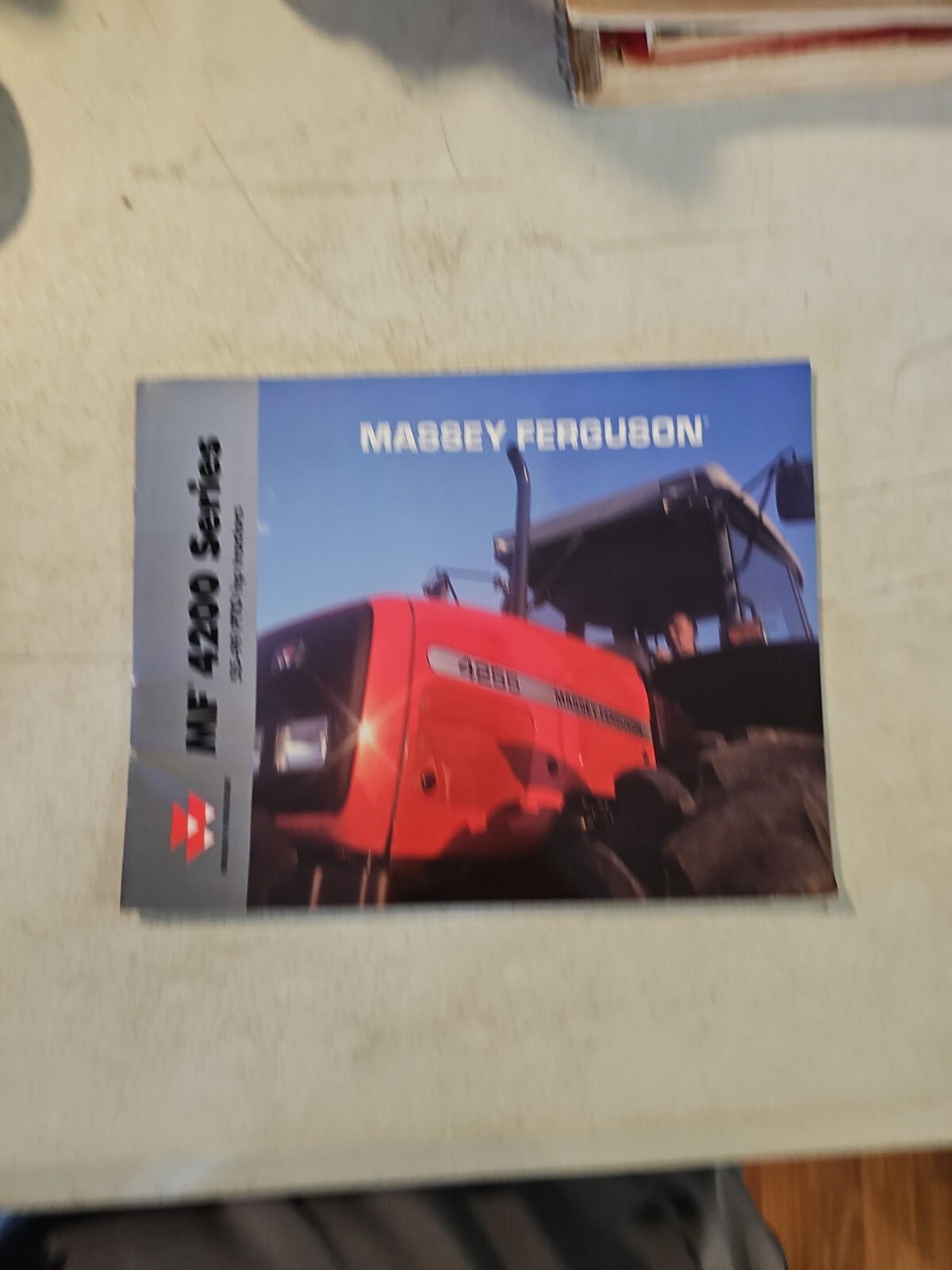 2001 MASSEY FERGUSON 4200 Series Tractors Sales Brochure