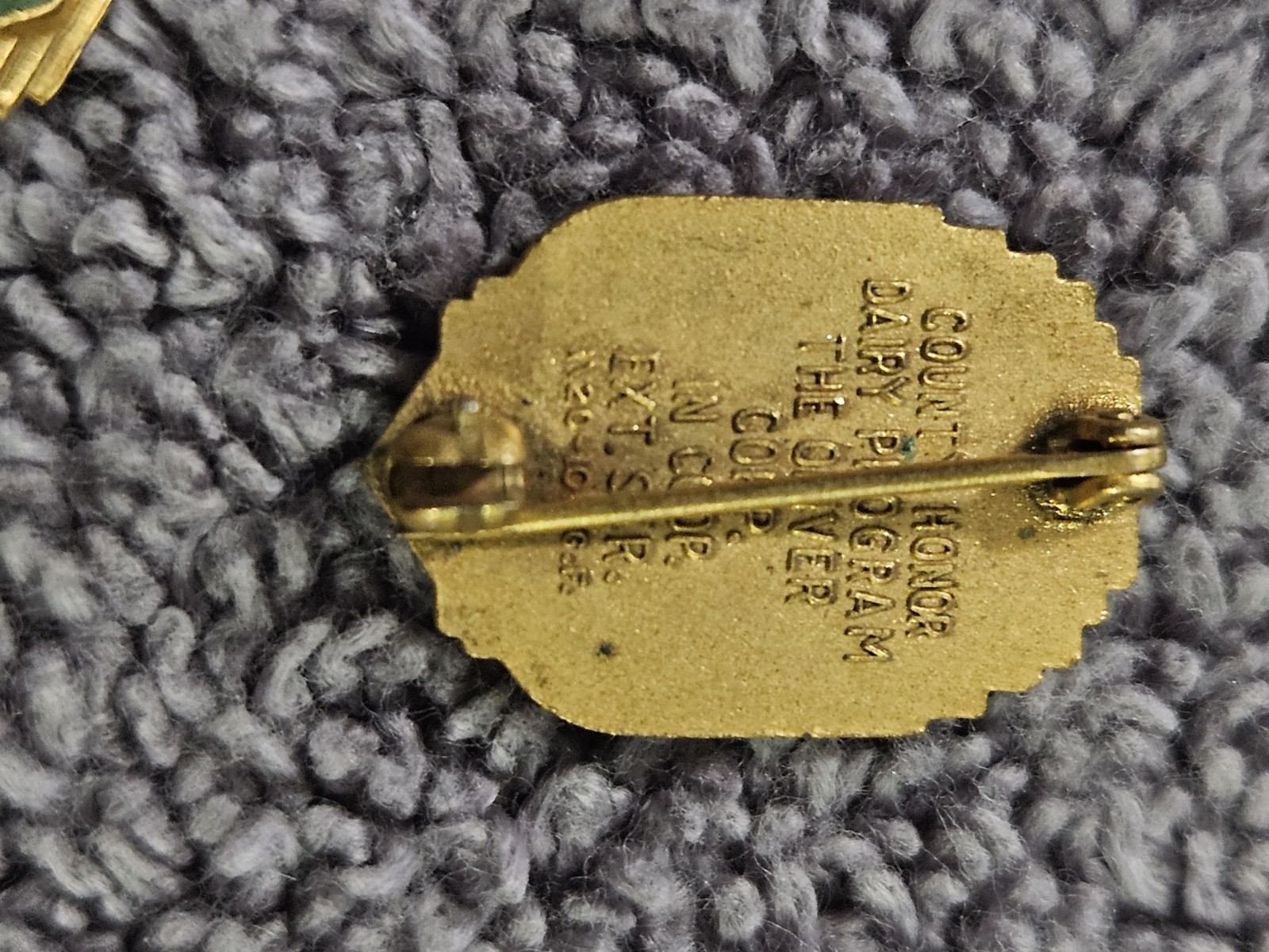 Lot of 6 Vintage 4-H Club Pin Gold Filled Honor Club Pin And A Copper 4h (7)