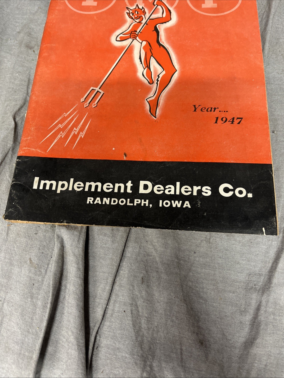 VTG 1943 Implement Dealers Co. Catalog RANDOLPH IA Tractor Truck Parts DEVIL IMP