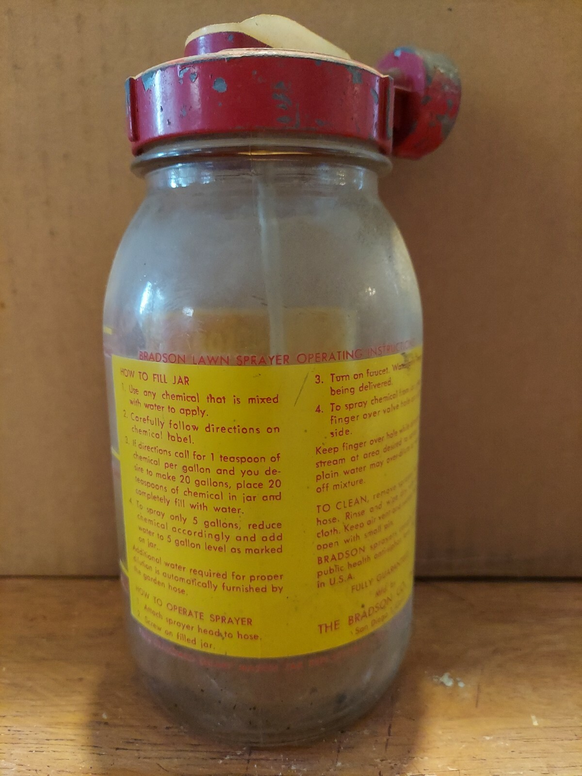 Vintage Bradson Gro-Gun Glass Lawn Sprayer Sprays Fertilizes The Easy Way