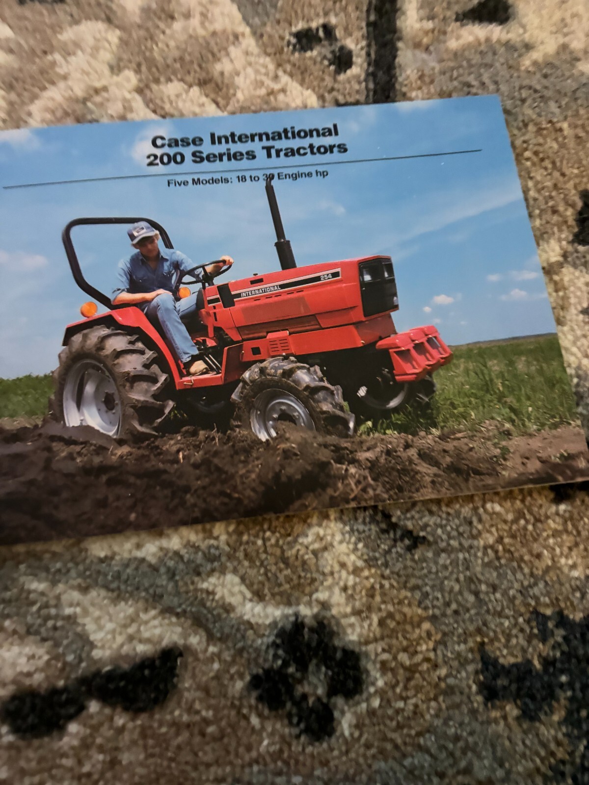 International 234 244 254 274 284 Tractor Brochure FCCA