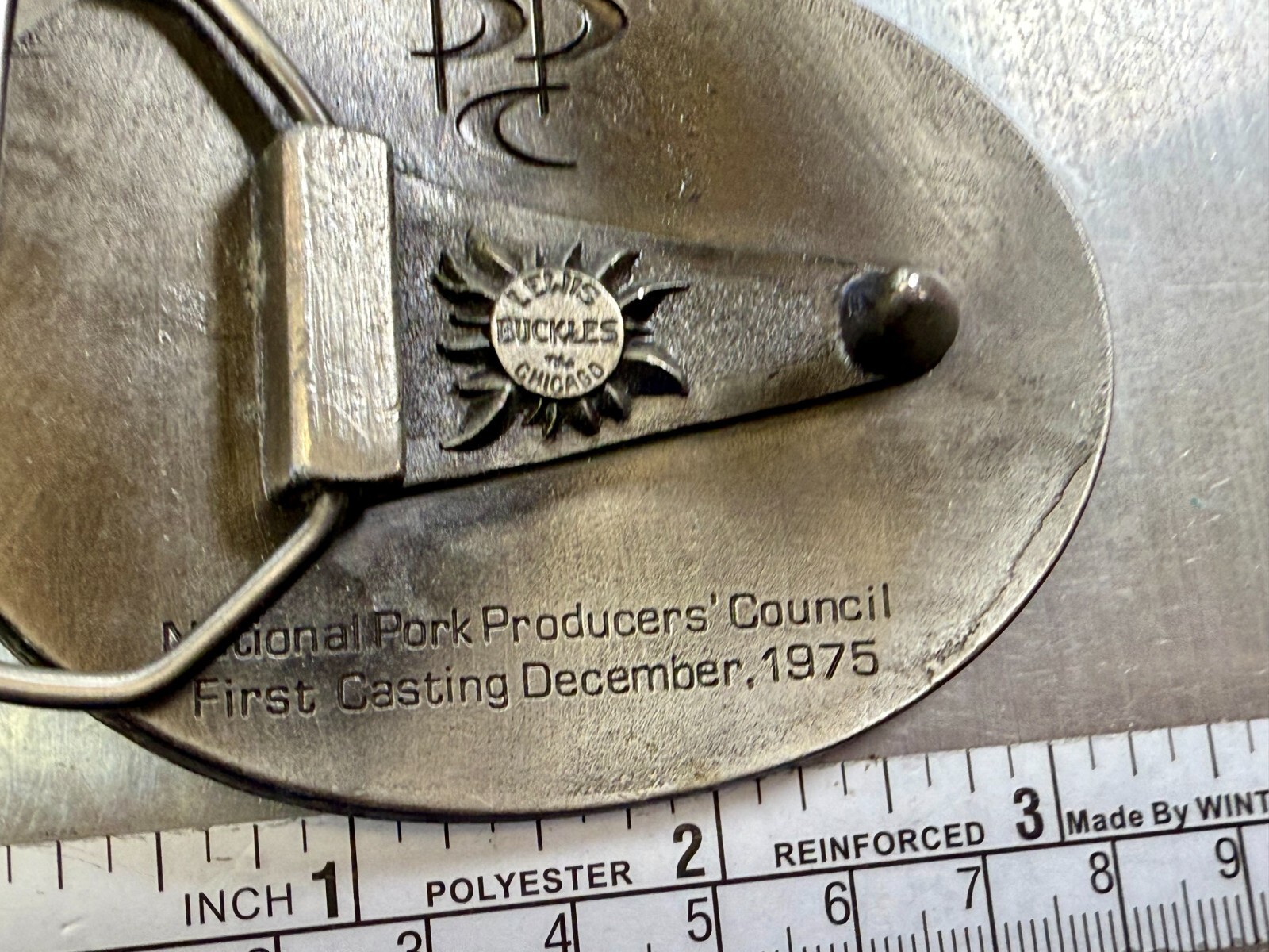 HOGS ARE BEAUTIFUL National Pork Producers Council VTG 1975 Lewis Belt Buckle