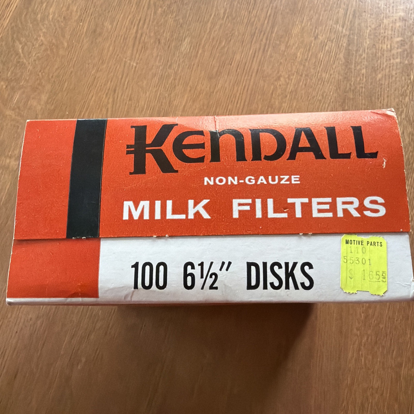 Vintage Kendall Milk Filters 100 6-1/2&Prime; Non-Gauze Squares Vintage NOS 1960-1970