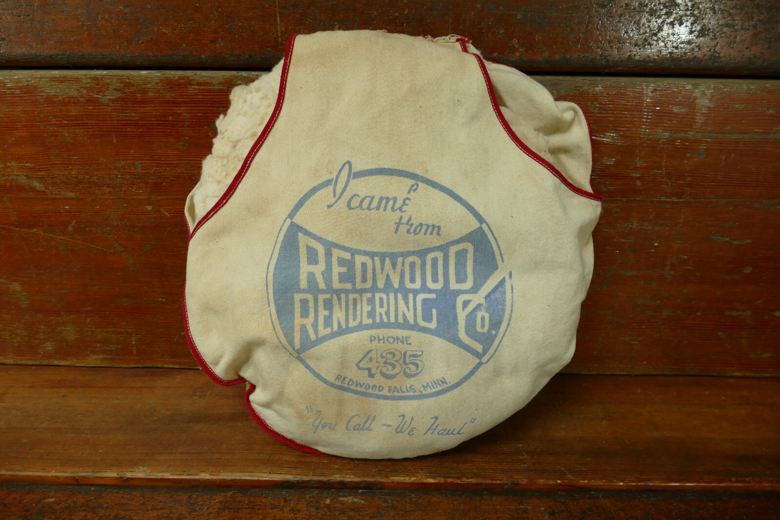 Vintage Redwood Falls Minnesota Rendering Co Advertising Tractor Seat Cushion