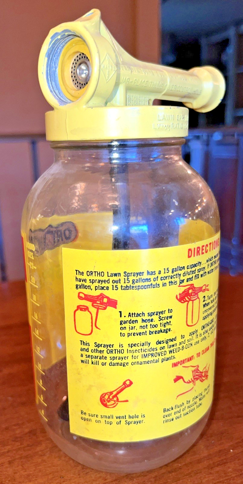 Vintage 1970 Ortho Lawn Sprayer Glass Jar Yellow Metal Lid 8&Prime; With Instructions
