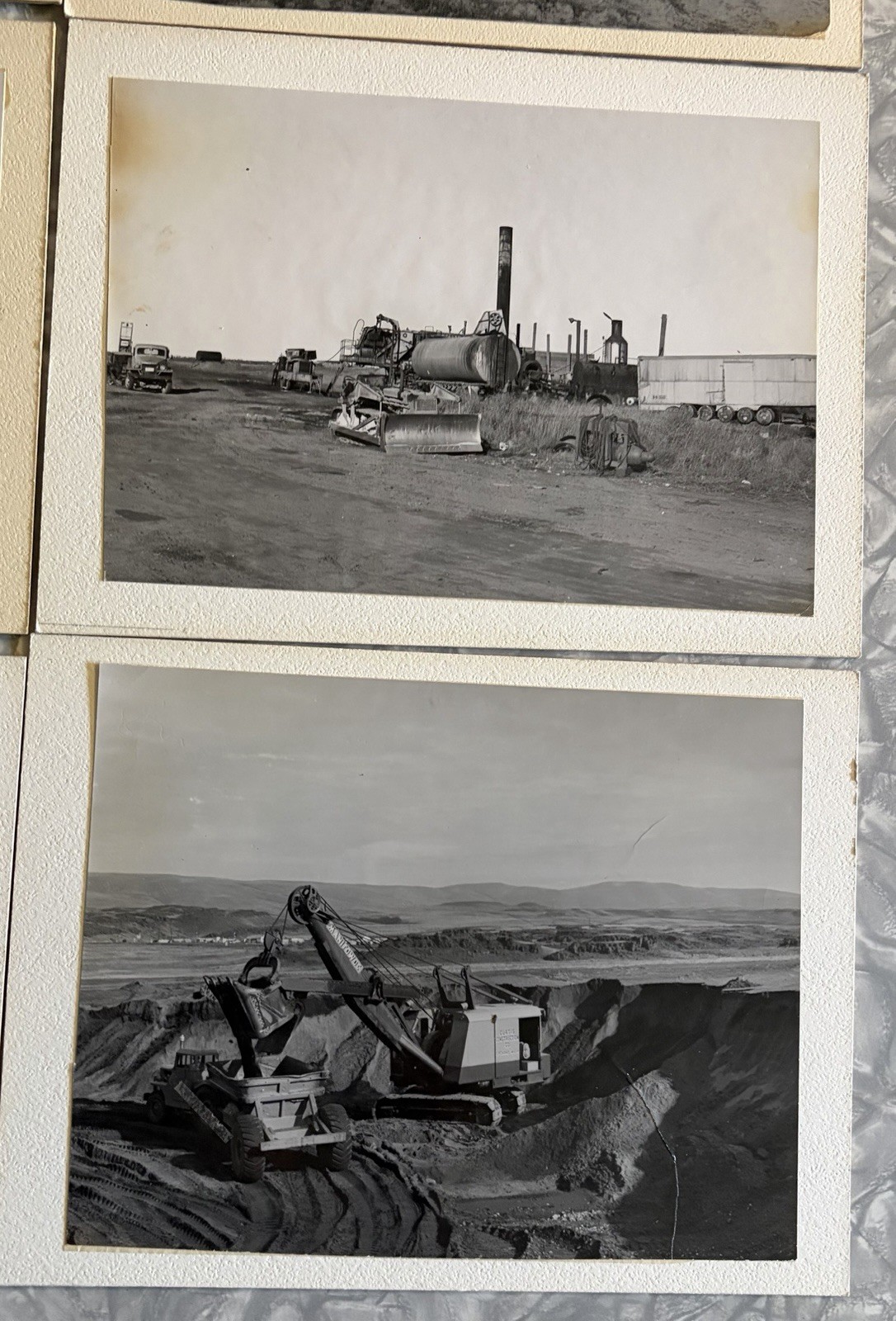 24 VINTAGE PHOTOS MINING INDUSTRIAL SITE MANITOWOC CATERPILLAR EQUIPMENT AT WORK