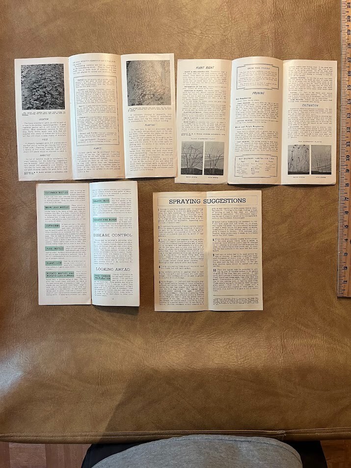 Vintage 1944 Iowa State College Agricultural Ext. Service Pamphlet Lot of 4