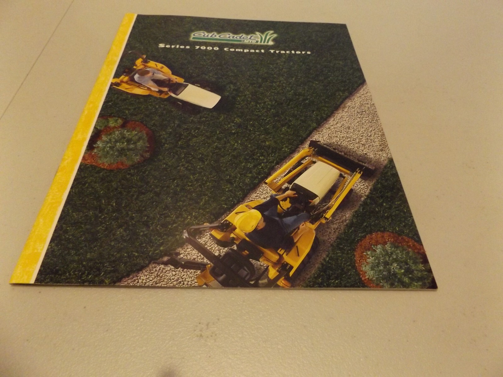 CUB CADET by MTD SERIES 7000 GARDEN TRACTORS, LIT # 773-0302 1996