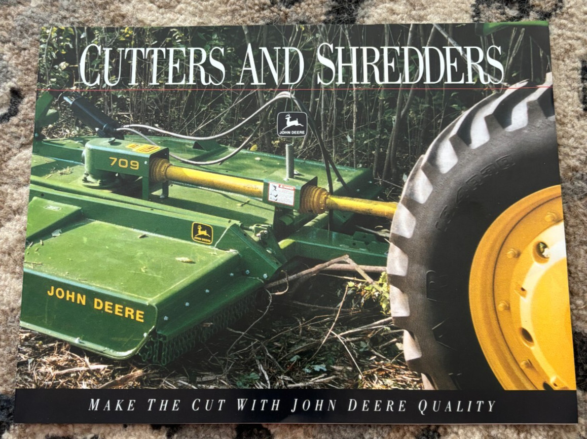 John Deere Cutters & Shredders for 1992 Brochure FCCA