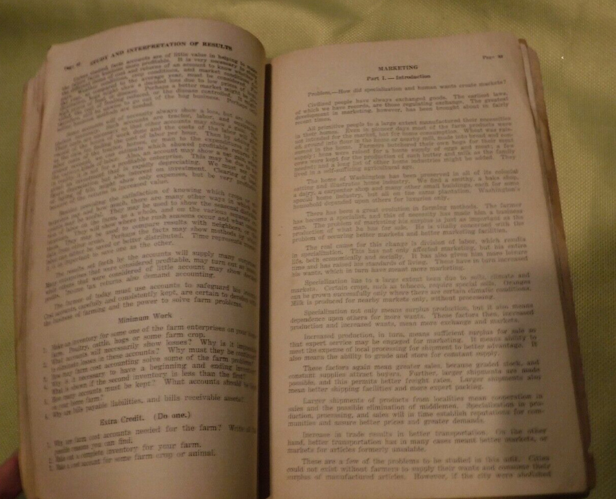 THE GUIDEBOOK IN FARM MANAGEMENT MARKETING & ACCOUNTING BY H C DORNBUSH 1936
