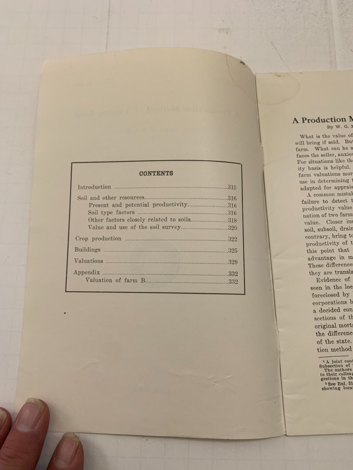 1935 Iowa State College of Agriculture A Production Method of Valuing Land