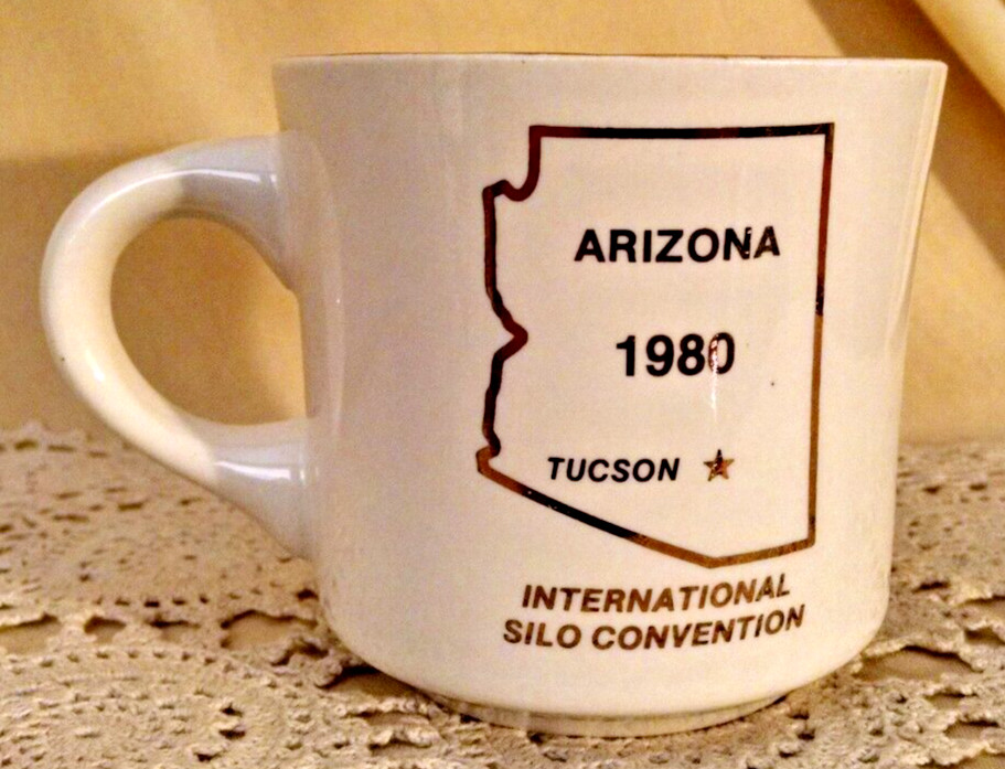 SILO-MATIC MUG VAN DUSEN ARIZONA 1980 INTL SILO CONVENTION GC SHAFER 24K GOLD.