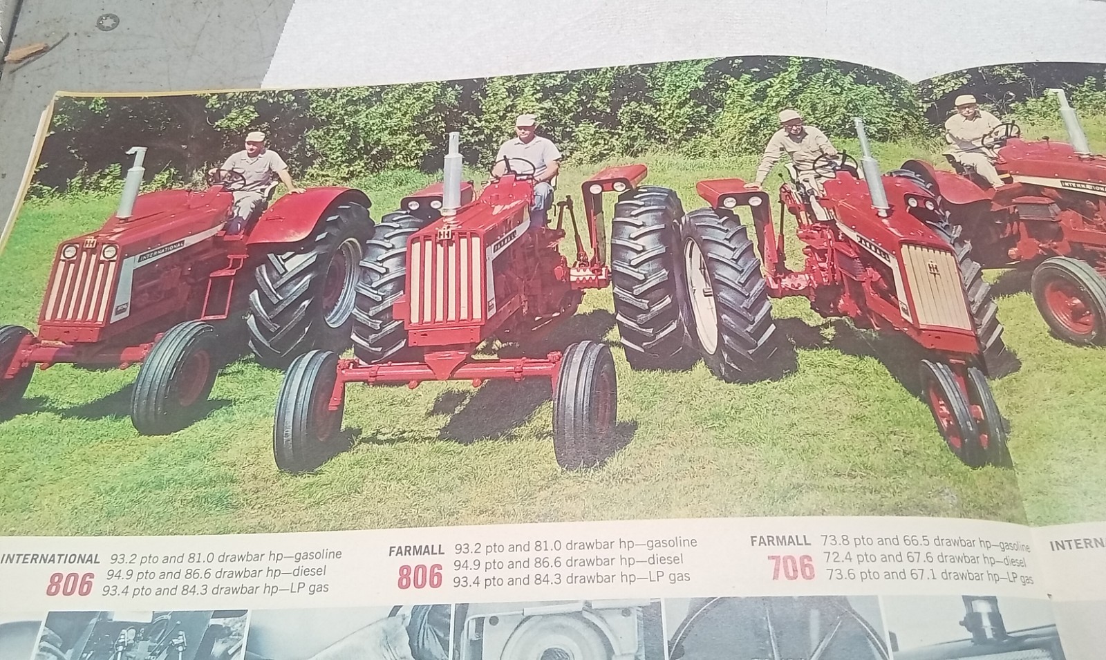 International Harvester Buyers Guide For Summer & Fall 1966 Brochure AD-3350-S