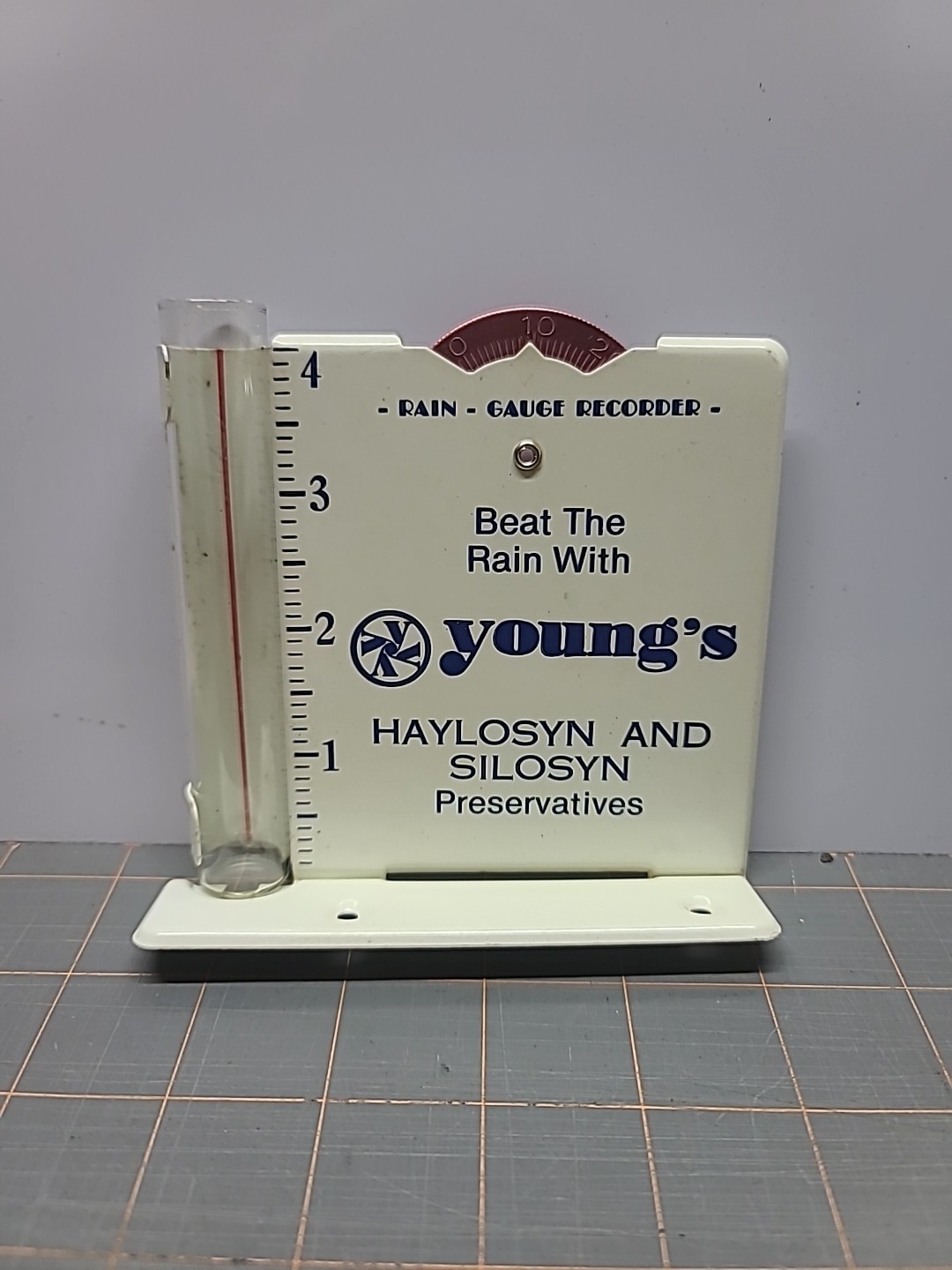 Vtg Rain Gauge Recorder Youngs Haylosyn Silosyn Preservatives Farm Advertising