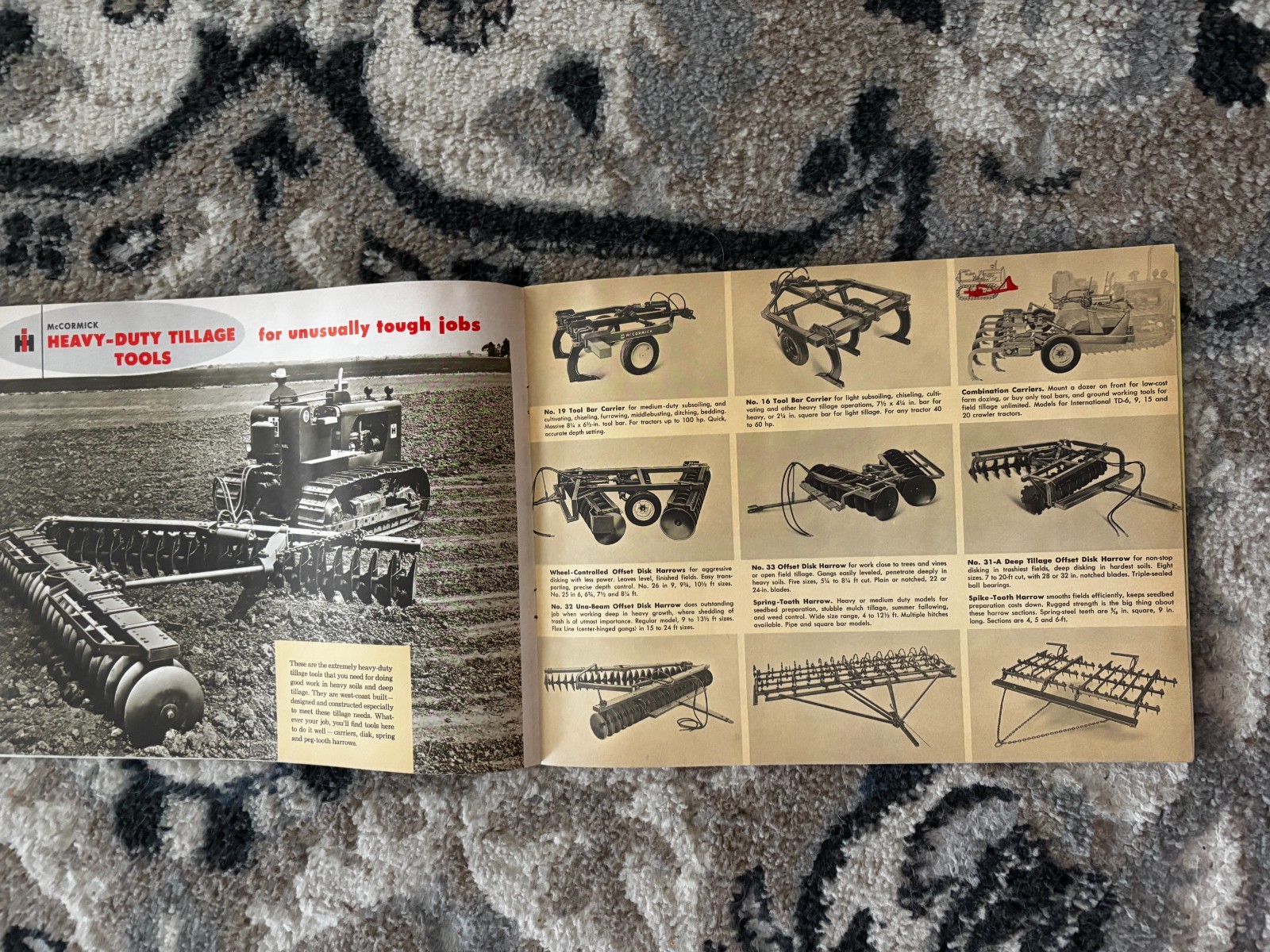 International Harvester Buyers Guide for 1961 Brochure DCPA26