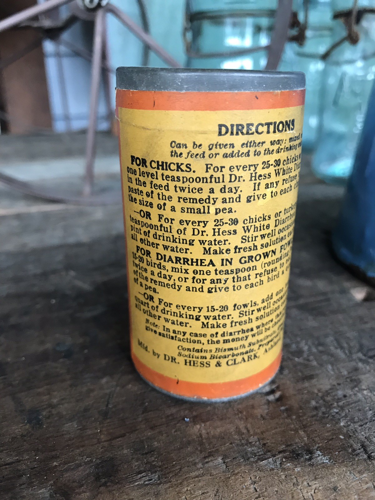Antique Dr. Hess White Diarrhea For Chicks 25cent Can Farm Medicine Rare