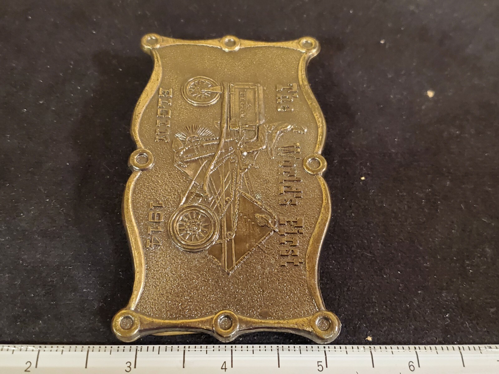 1914 Elgin Street Sweeper « The World&rsquo;s First » Brass Belt Buckle Davenport, Iowa