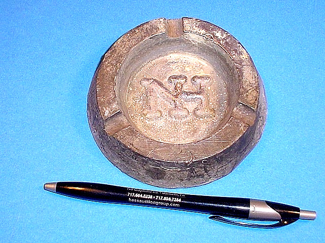 VTG NEW HOLLAND FARM MACHINERY MACHINE FARMING 3 LB LEAD ASHTRAY W/ OLD NH LOGO