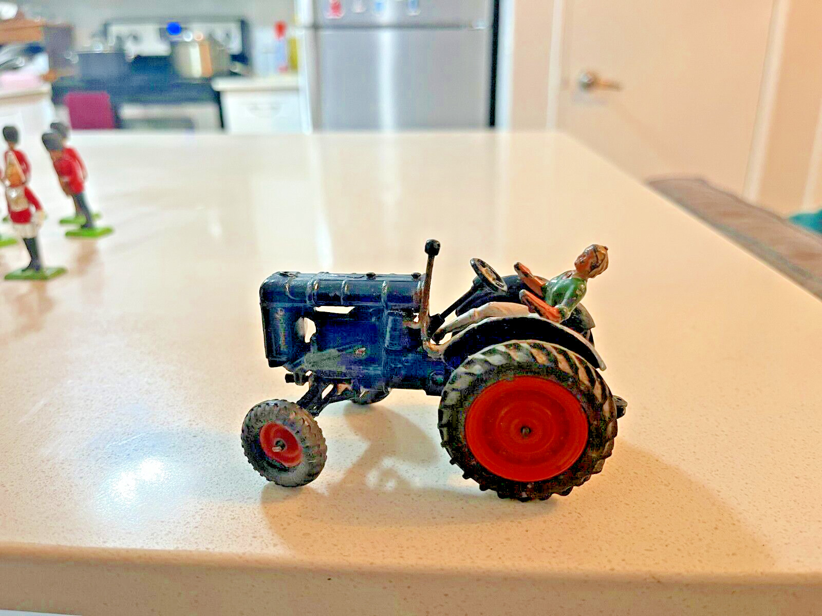 Vintage Boxed Britains No.128F Lead Fordson Major Tractor Model – Rubber Tyres