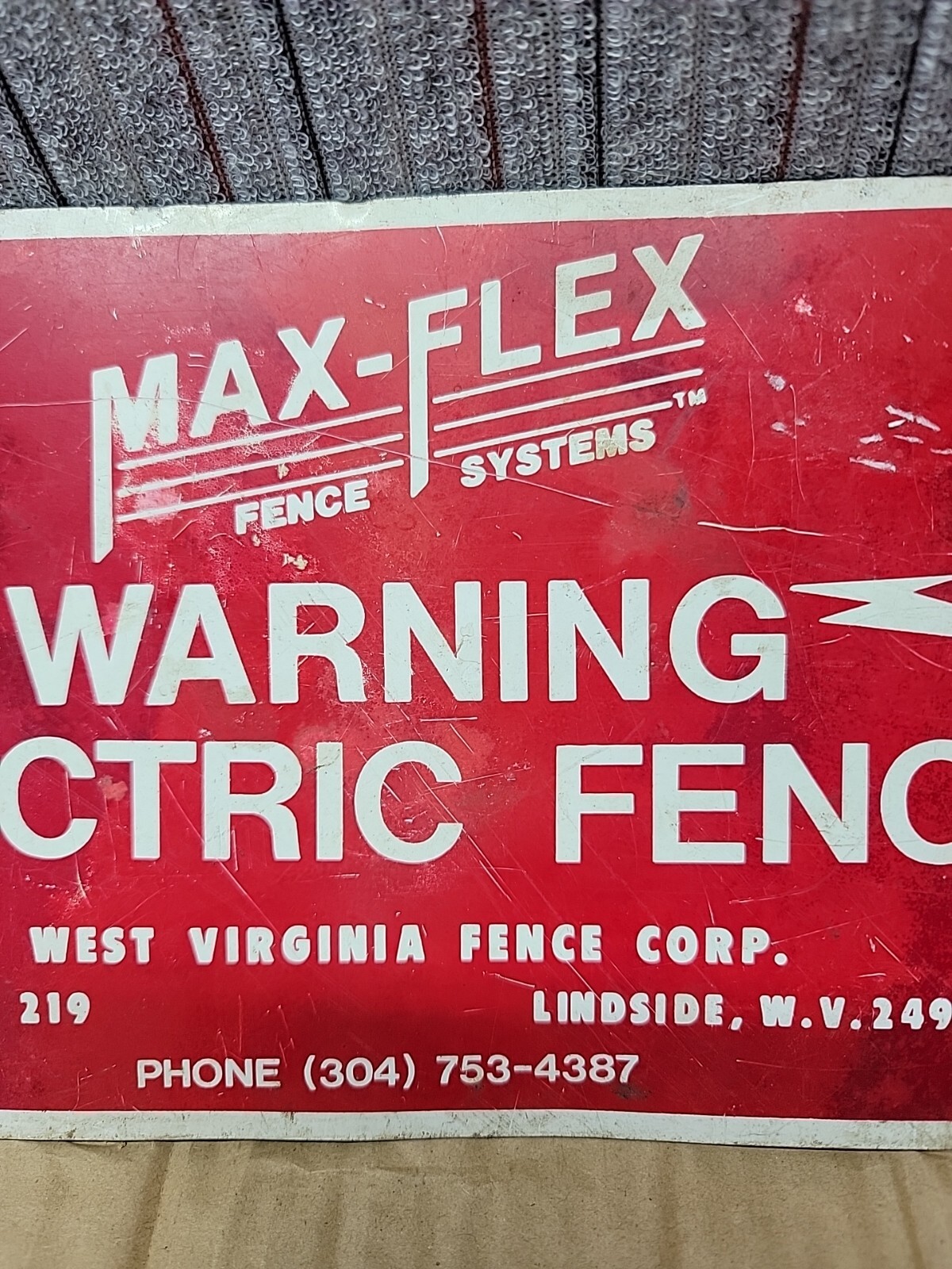 WARNING ELECTRIC FENCE / MAX-FLEX FENCE Sign / Lightning Bolts / vv42310