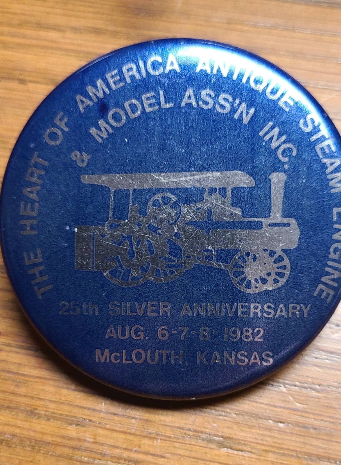 Vintage Heart of America Antique Steam Engine & Model… McLouth Kansas Buttons