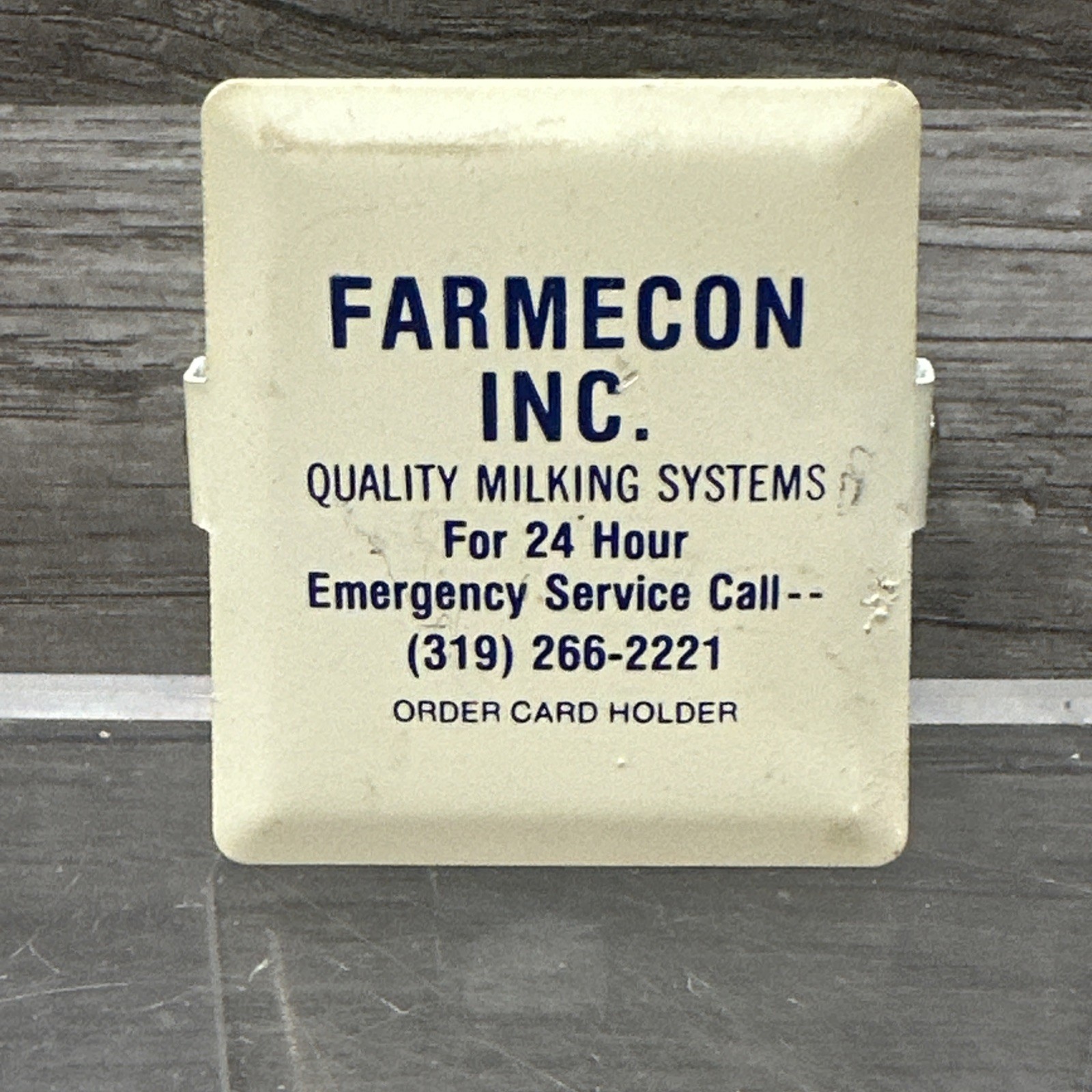 VINTAGE FARMECON INC. Quality Milking Systems DAIRY EQUIPMENT ENAMELED CLIP