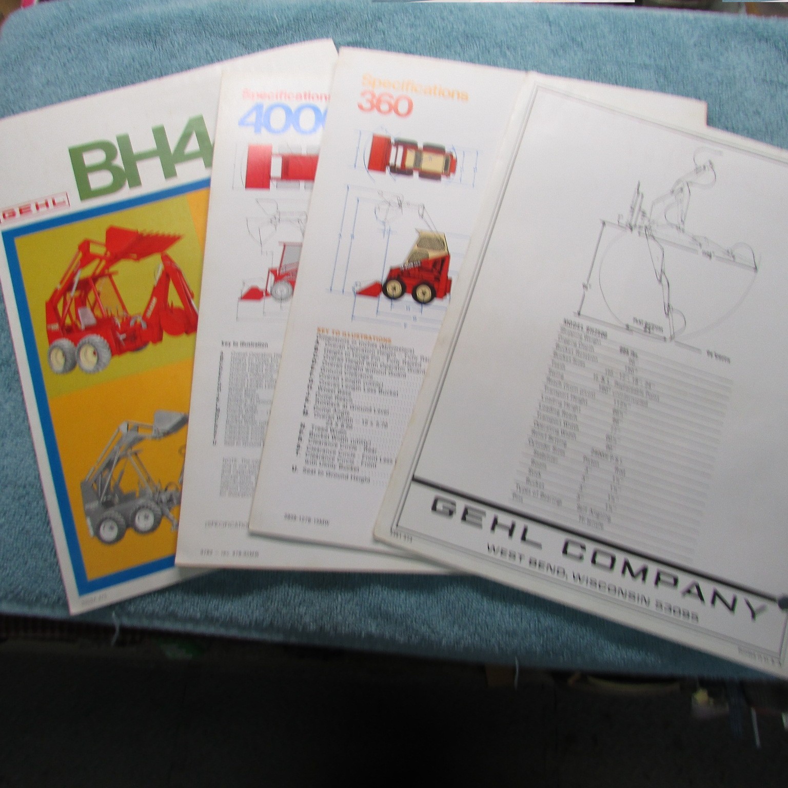 Gehl Skid Steer Brochure&rsquo;s (4) 4400, 4000, 360, BH2500
