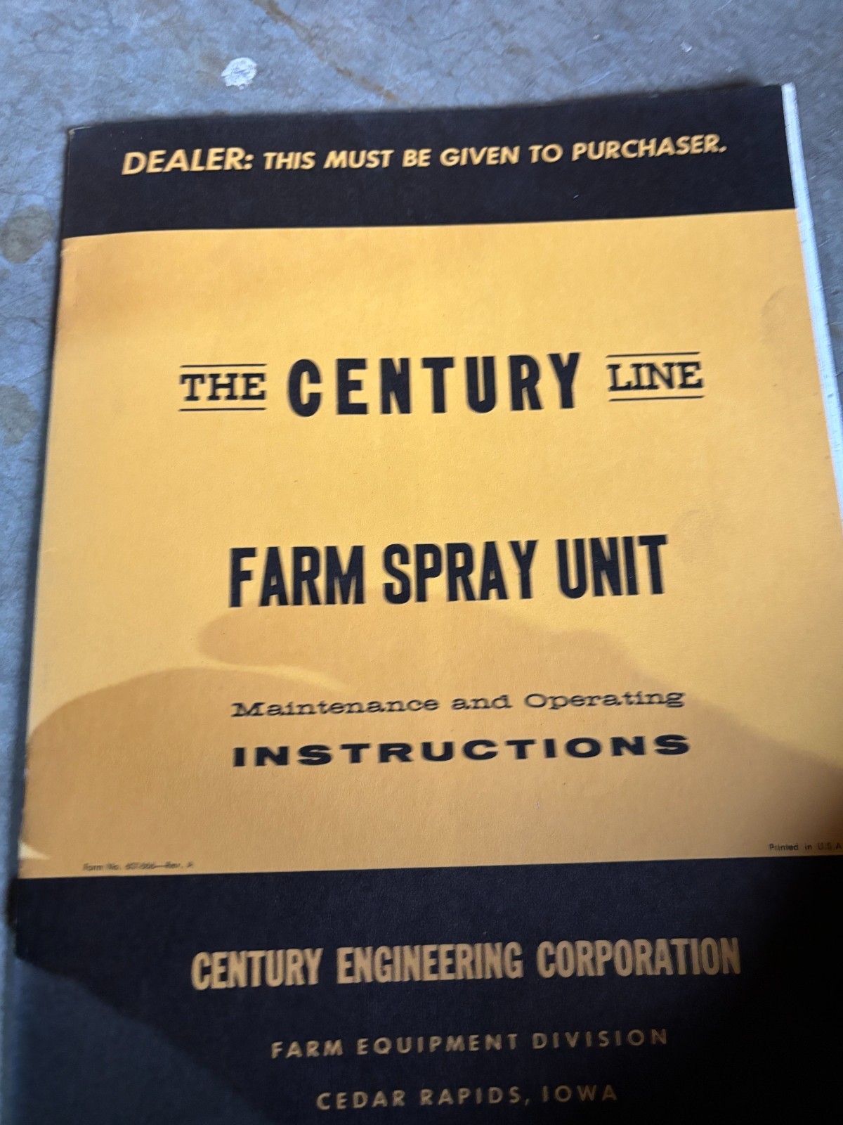 Century Farm Spray Unit Operator&rsquo;s Manual AMIL26