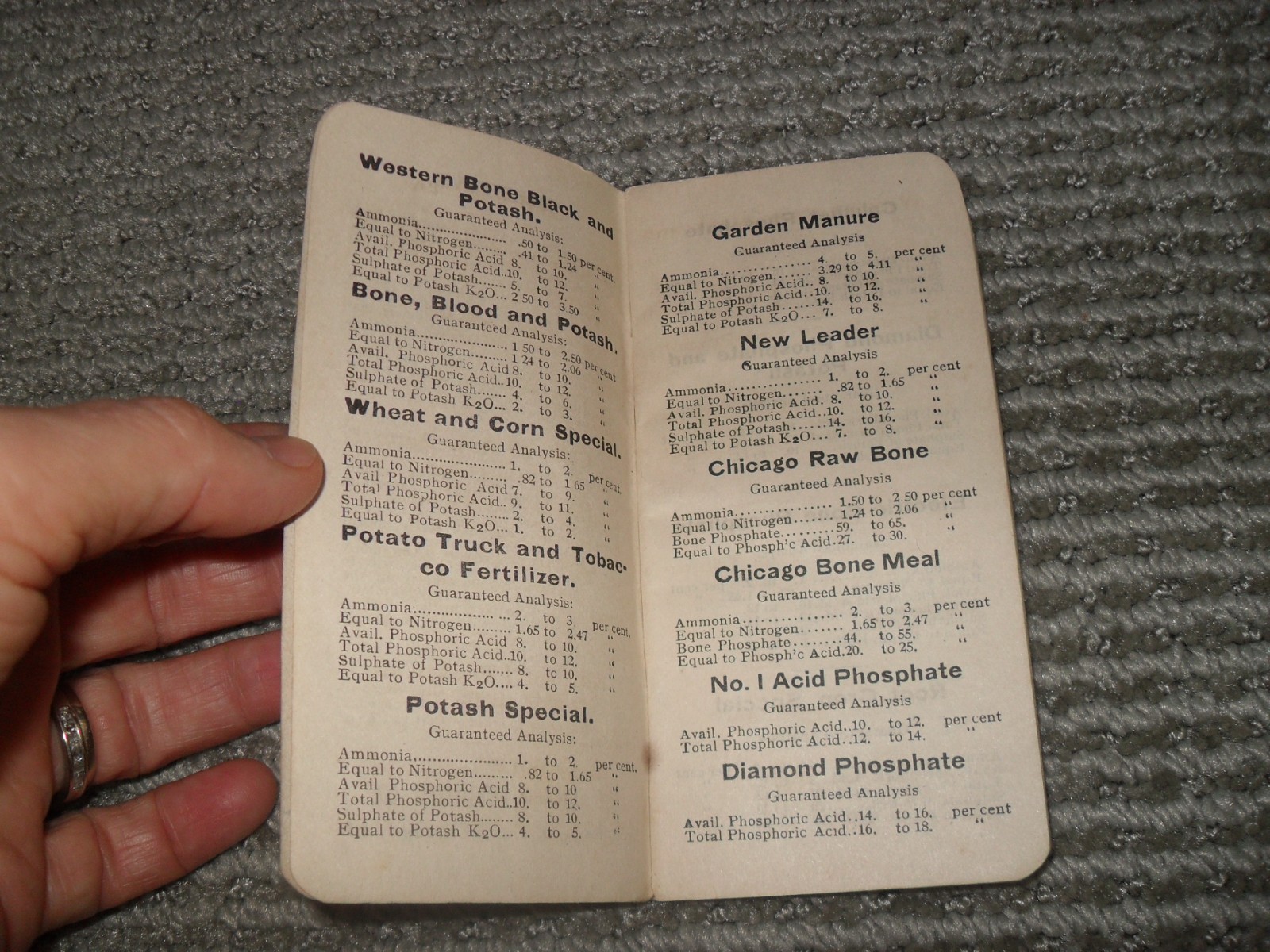 Vtg 1891 Pocket Booklet W. Deering Grain Grass + 1906 Chicago Fertilizer Ad Info