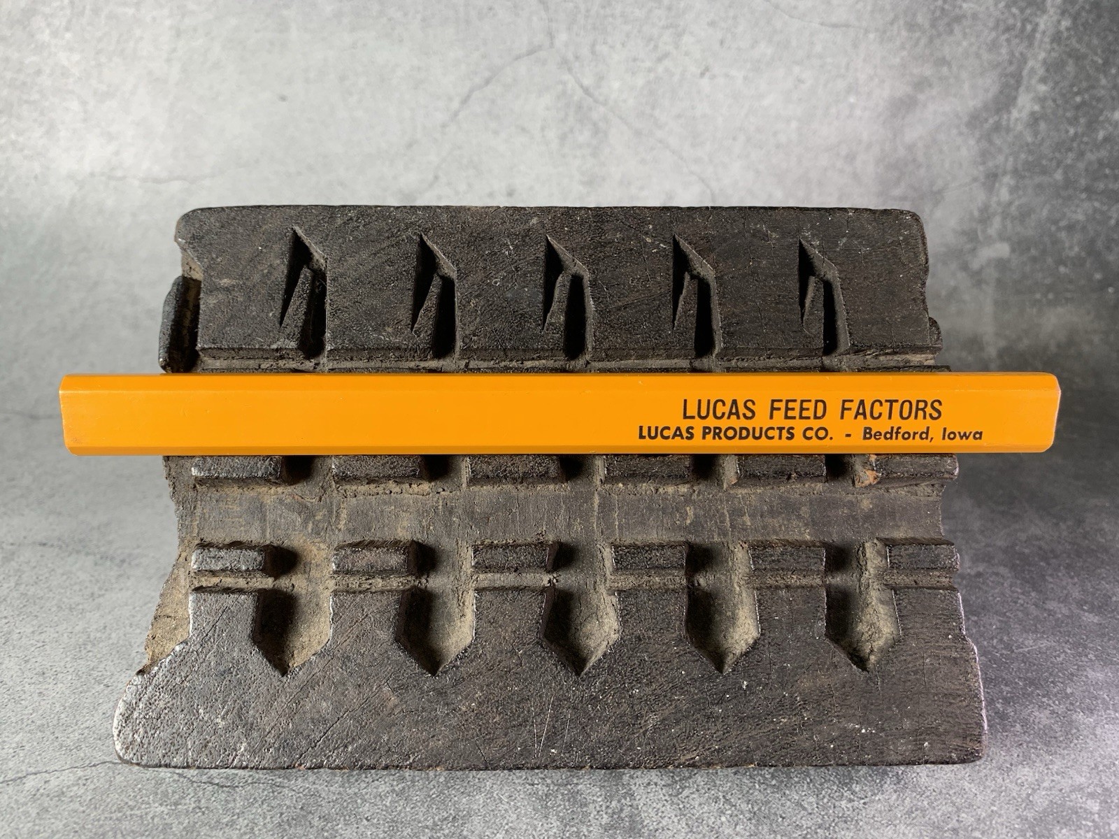Lucas Feed Factors – Bedford, Iowa, IA | Vintage Advertising Pencil