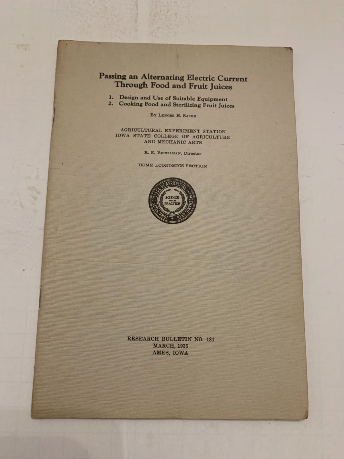 1935 Passing Alternating Electric Current Through Food ISU Agricultural Booklet