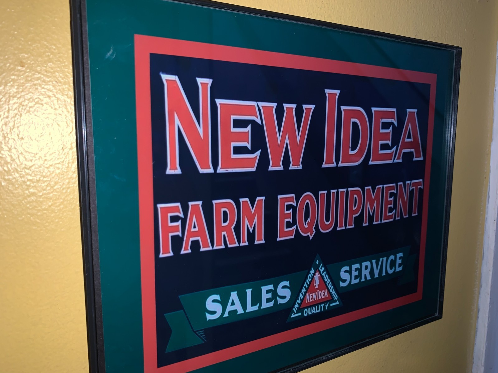 New Idea Farm Equipment Tractor Barn Garage Man Cave Advertising Sign