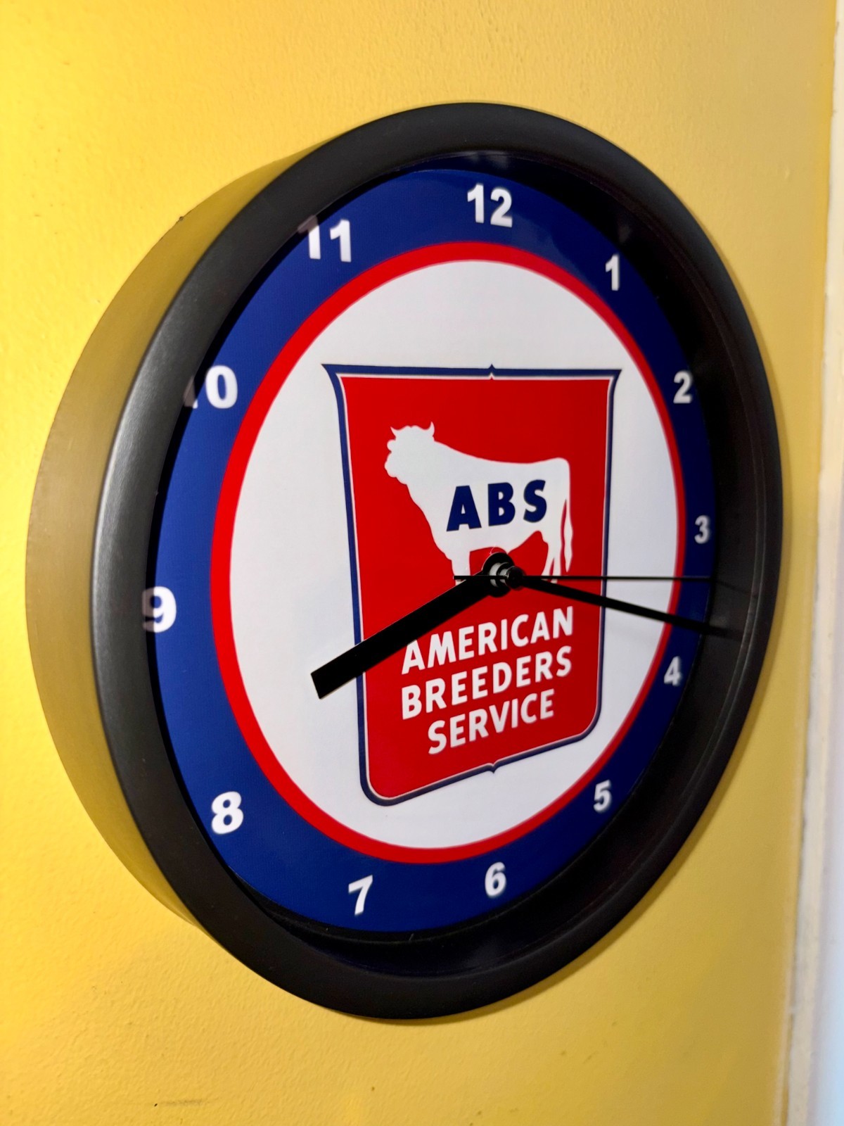 ABS Breeding Service Bull Steer Stud Cow Farmer Farm Barn Livestock Clock Sign