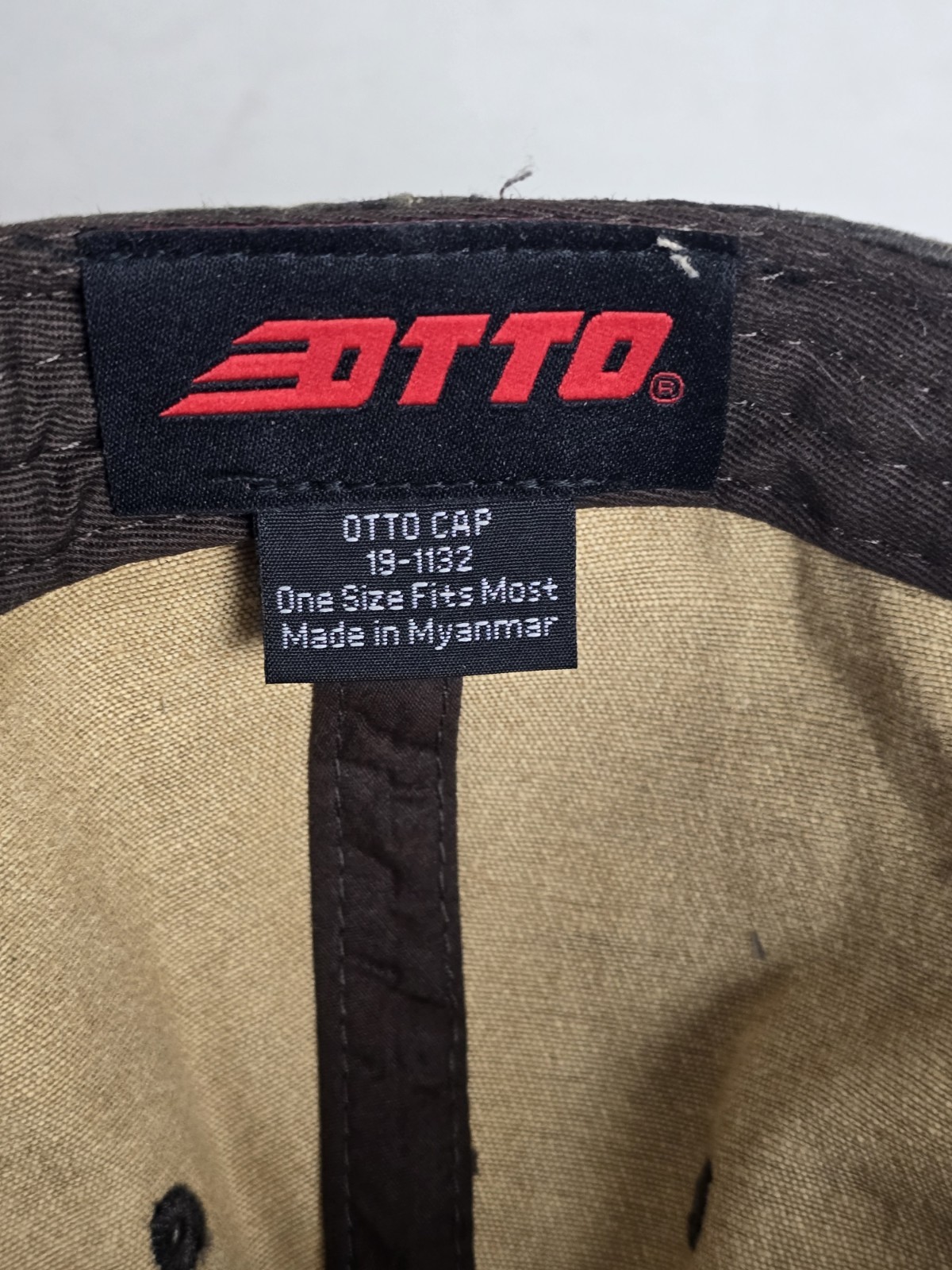 Oil Distressed Vintage Brown Oliver Faux Leather Emblem Patch Hat Otto Cap OSFM
