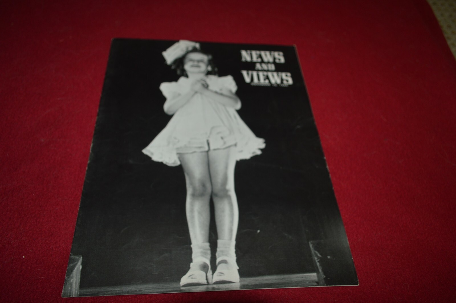 Caterpillar Employee Magazine News & Views Nov 16 1945 Dealer&rsquo;s Brochure AMIL16