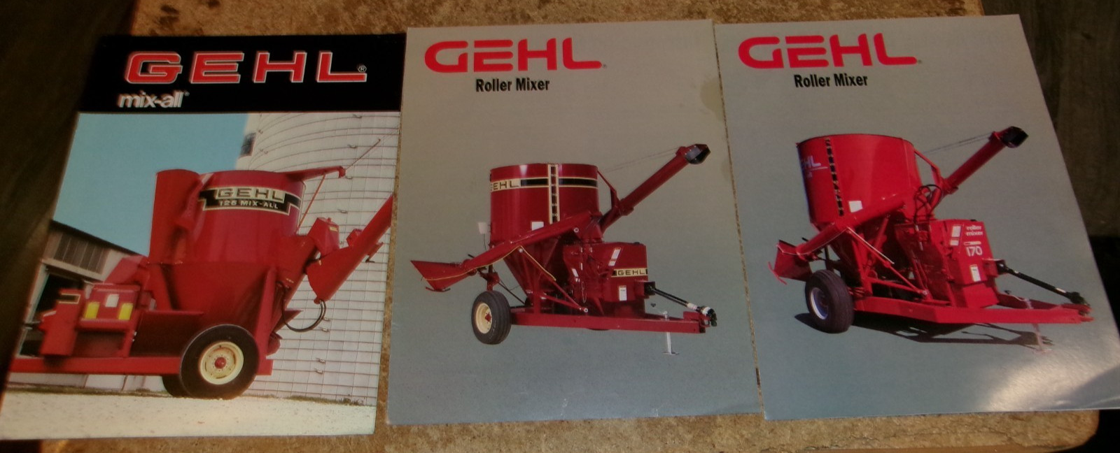 3-lot 1990&rsquo;s gehl roller mixers brochures see condition in good shape used