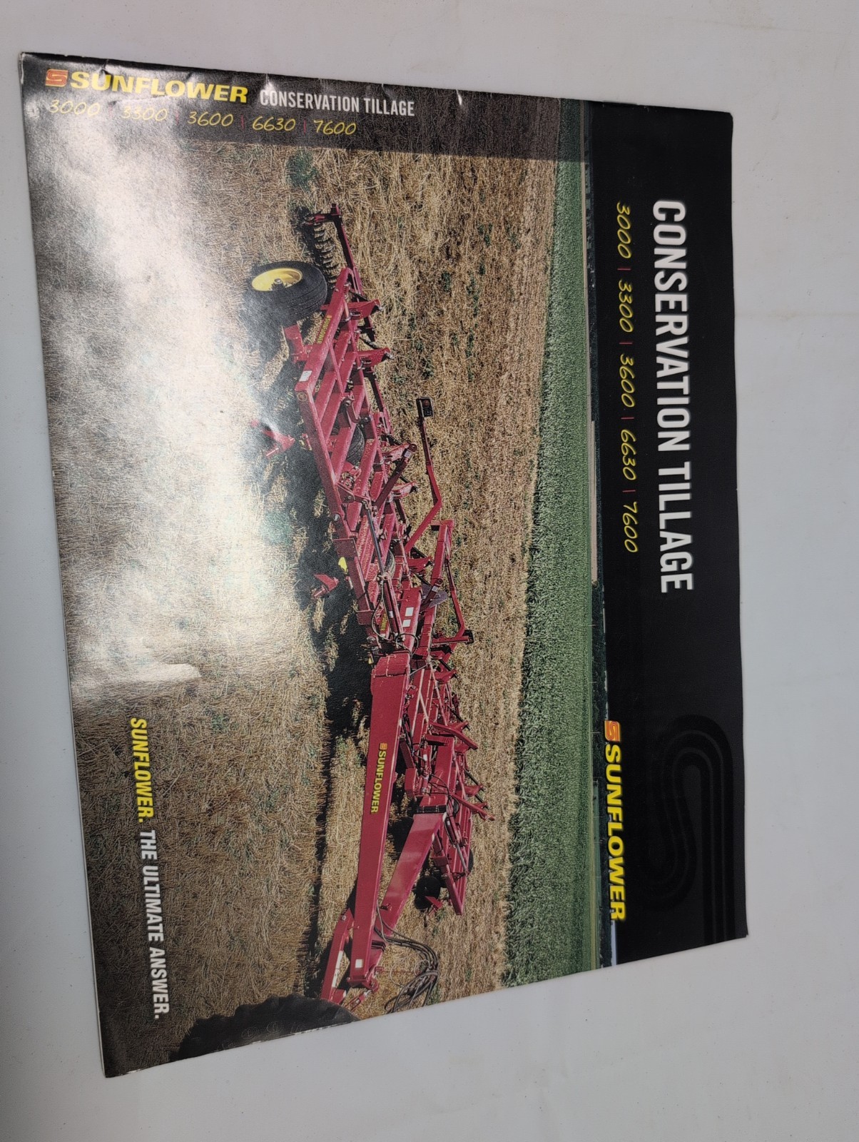 Sunflower Conservation Tillage Sales Brochure *Original Brochure* 2002 Implem
