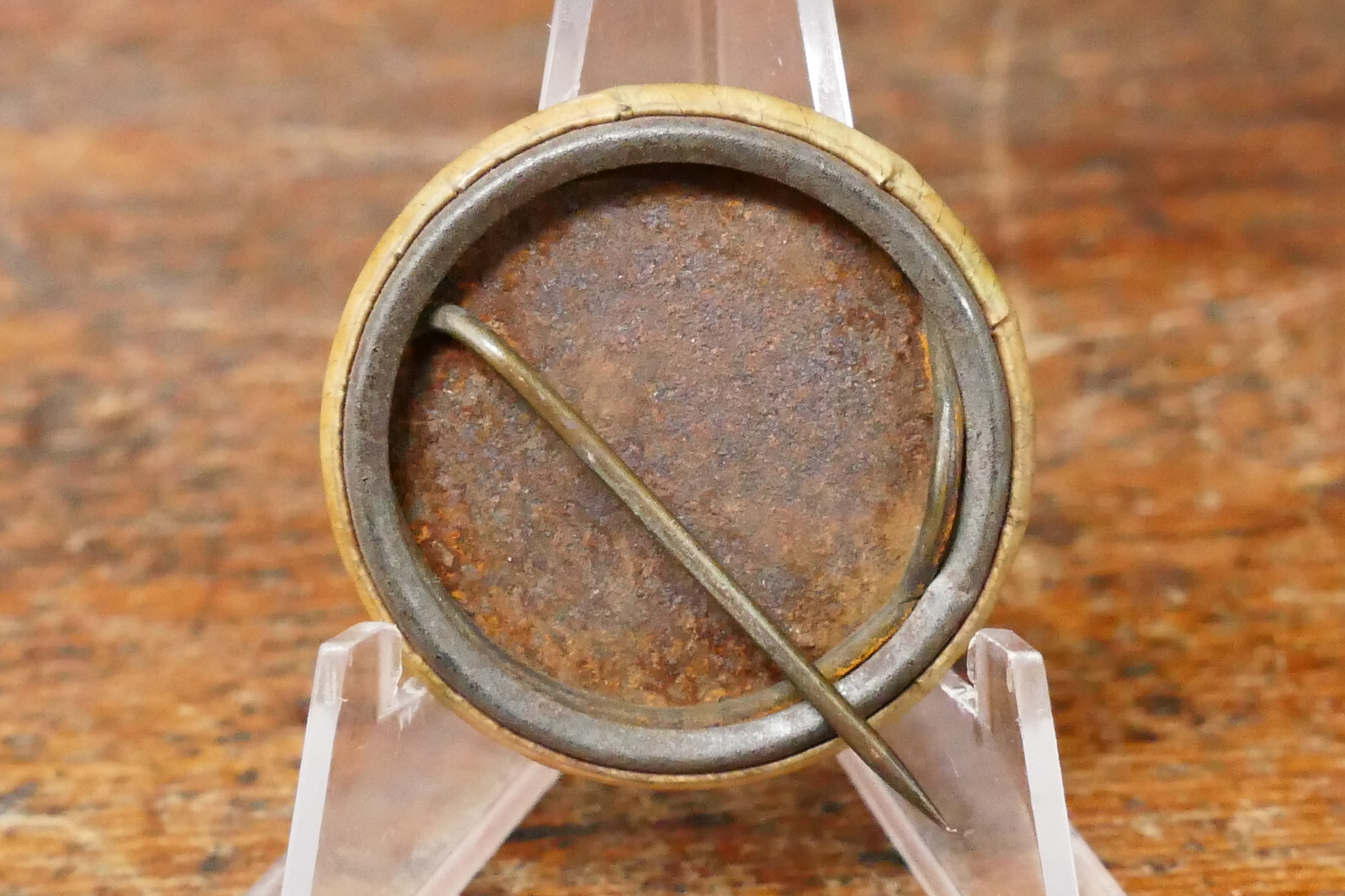 RARE Early 1900s Antique Cahoon Seeder Farm Implement Celluloid Pin Button 1.25”